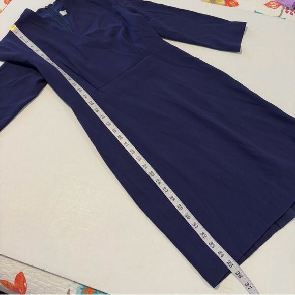 MM Lafleur Niko Dress Dark Blue
Sheath Faux Wrap Knee Length, Size 4 - Picture 14 of 14